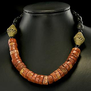 Necklace with Ghaneen brass and bauxite beads 05.04.926