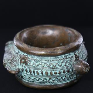 Heavy and rich decorated anklet from Cameroon 01.01.749