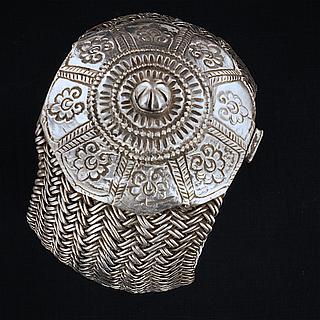 Large silver armlet - Gujarat. 04.04.1825