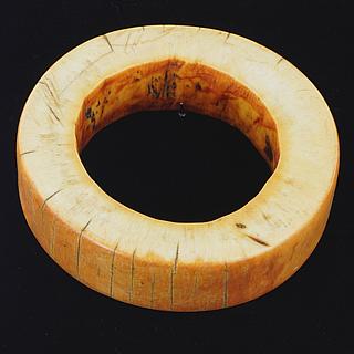 Small ivory cuff from Sudan 01.07.1046
