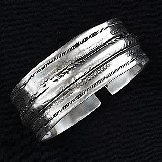 Indian? silver bracelet 04.04.1903