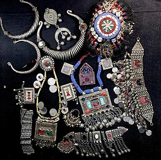 Hindukush Jewelry 04.03