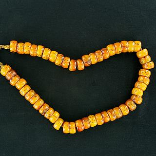 Beautiful Tibetan amber immitation necklace 05.05.349