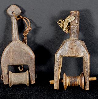 Two heddle pulleys 10.09.2079