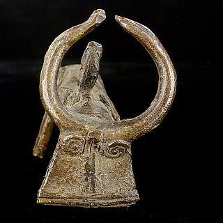 Bronze buffle pendant Bukina Faso 19.05.869