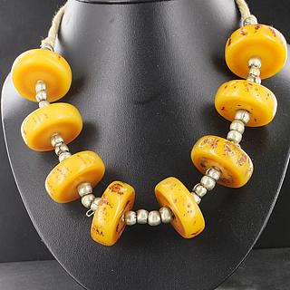 Beautiful Necklace with synthetic amber beads 02.03.521