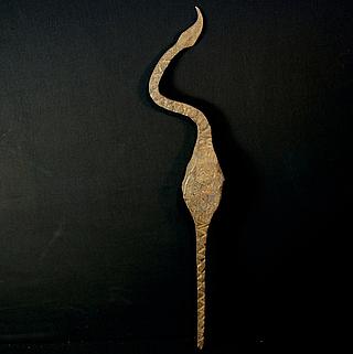 Fulani forged iron bar with snake head 07.03.731