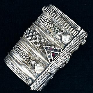 Hinged bracelet - Baluchistan 04.03.1922