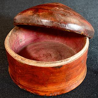 Small spice box from Swat valley, Pakistan 09.02.1238