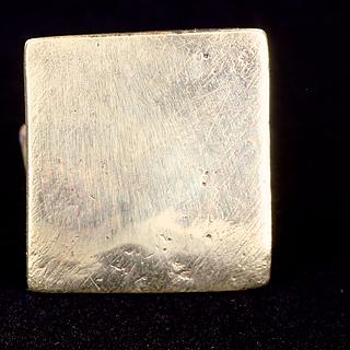 Rectangular brass finger ring 01.05.896