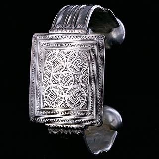 Heavy silver anklet "Khal-khal" from Mauretania 01.09.909