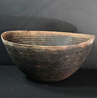 Wooden Bowl- Tuareg (Niger) 09.05.1766