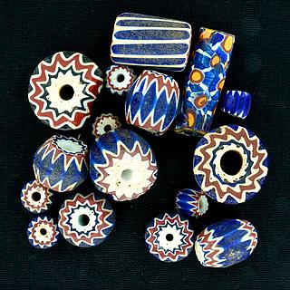 13 chevron beads of different sizes 05.01.1505