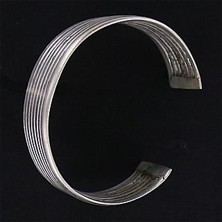 Small open Ethiopian silver cuff 02.02.439