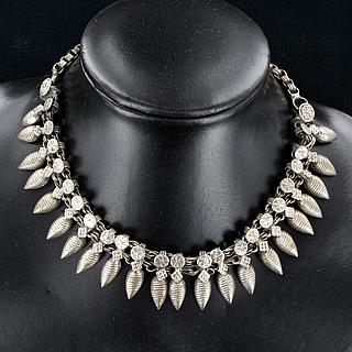 Modern Indian necklace 04.04.1923