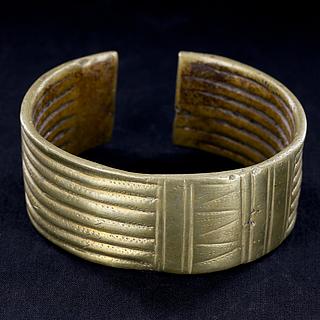 Oxidized Brass Cuff Bracelet with Traditional Armenian Motif - Green  Rhombus Fantasy