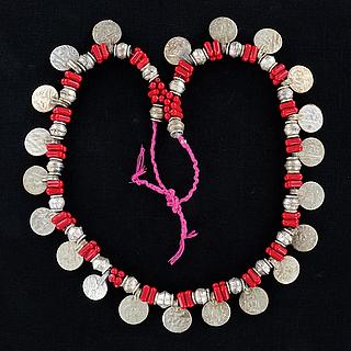 Yemeni necklace with 21 small coins 03.01.1305