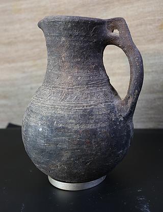 Yemeni water jug 14.02.603