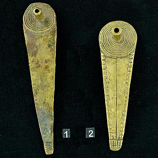 2 West African brass elements 13.02.1402