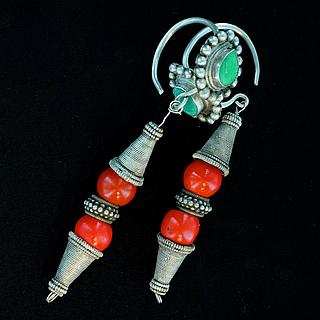 Antique Tibetan silver earring 04.02.1244