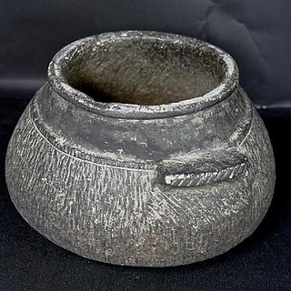 Stone cooking-pot from Afghanistan  14.04.2034
